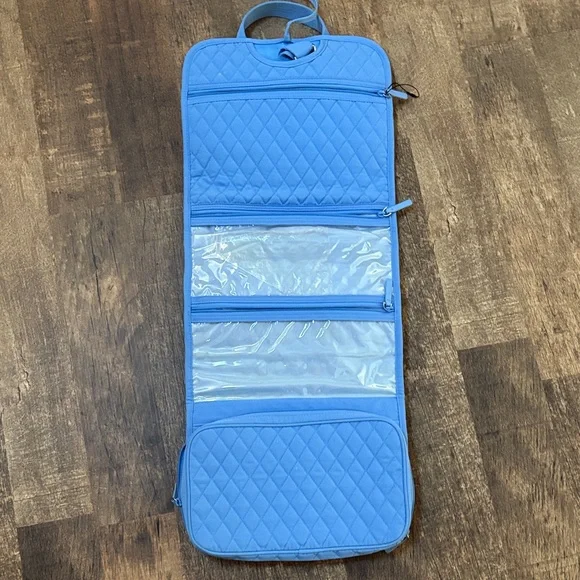 Vera Bradley Sky Blue Hanging Cosmetic Bag - Picture 4 of 12